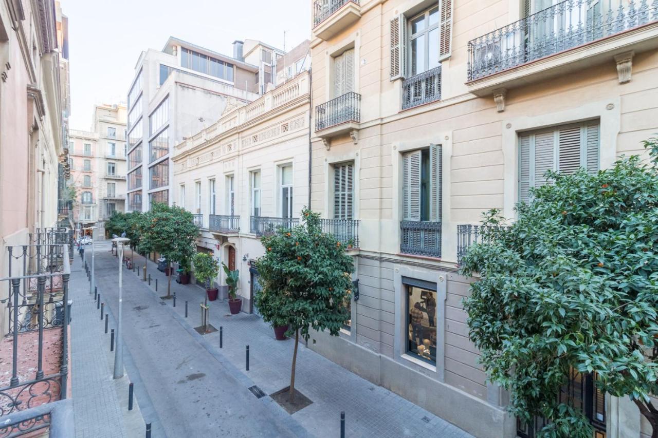 Key Paseo De Gracia Gaudi Y Miro Apartment Barcelona Bagian luar foto